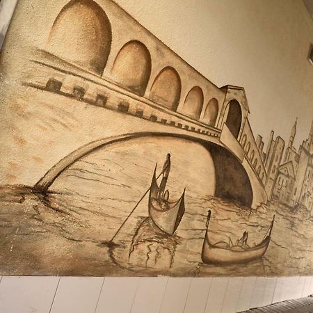 Hotel Moji Koeln Sieversstrasse Kültér fotó