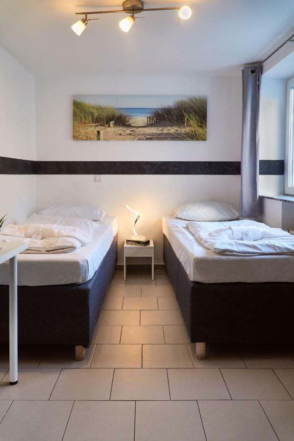 Hotel Moji Koeln Sieversstrasse Kültér fotó